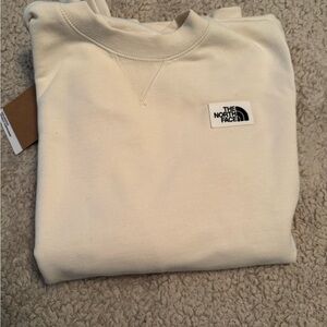 🔥NWT The North Face crewneck sweatshirt-gardenia white-small